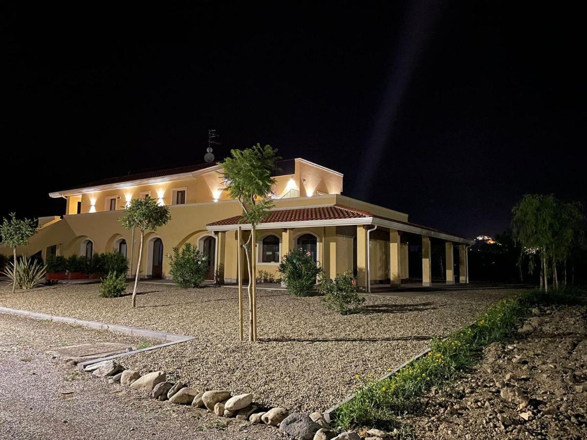 Minissale Farmhouse Calatabiano Bagian luar foto