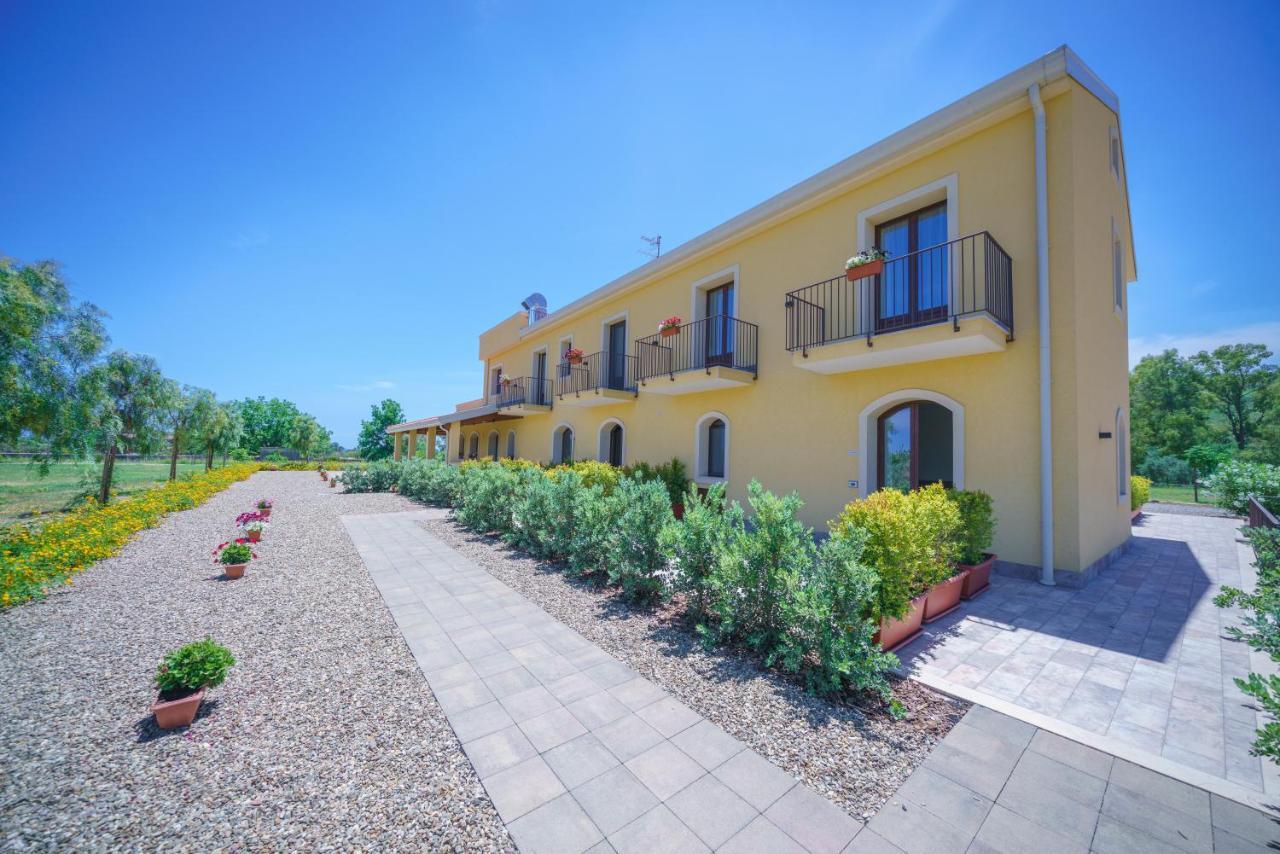 Minissale Farmhouse Calatabiano Bagian luar foto